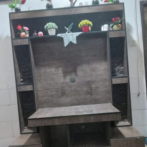 میز تلویزیون در حد نو