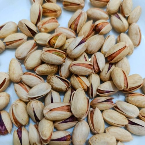 پسته و زعفران ممتاز قائنات اورجینال