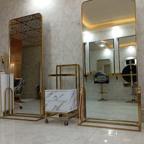 آینه ایستاده