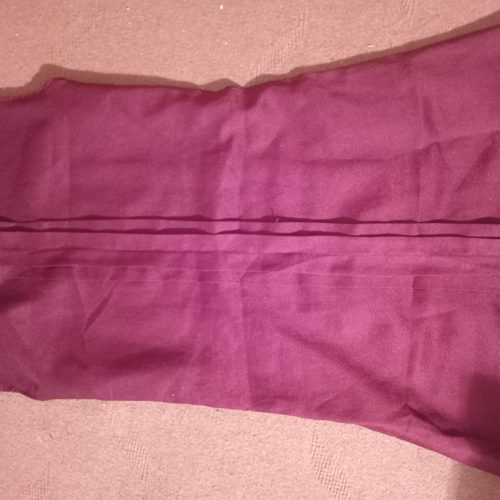 تعدادی مانتو و شومیز