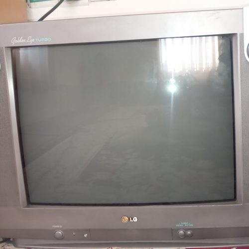 بدون هیچ عیب و ایراد سالم و تمیز