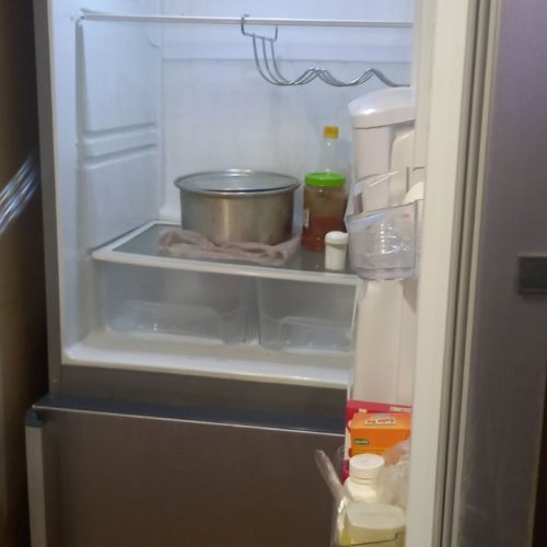 یخچال درحد نو سالم سالم حتی کوچیک ترین صدای ازش درنمیاد