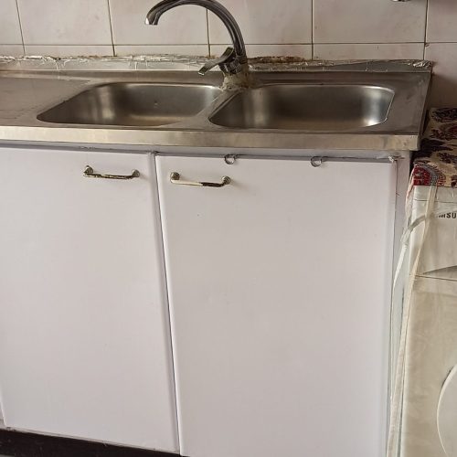 کابینت فلزی تمییز و سالم دست دو