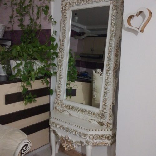 اینه و ساعت ست هم