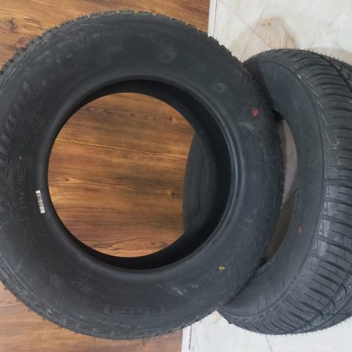 یک جفت لاستیک نو