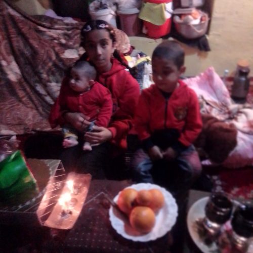 دنبال کار نگهبانی یا سرایداری باخانواده هستم