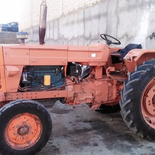 فروش تراکتور رومانی مدل 66با مدارک کامل و سوخت فعال