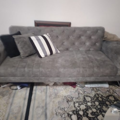 دوعدد مبل سه نفره طوسی ومشکی