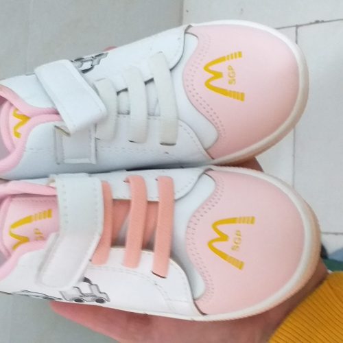 فروش ویژه ی انواع کفش زنانه مردانه زیر قیمت