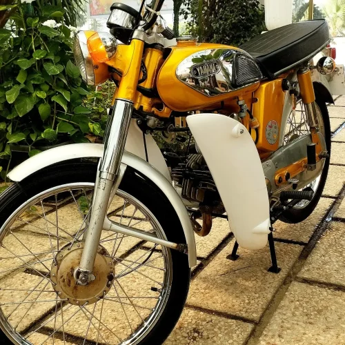 یاماها100طلایی ژاپن عطیقه کلکسیونی مدارک کامل.