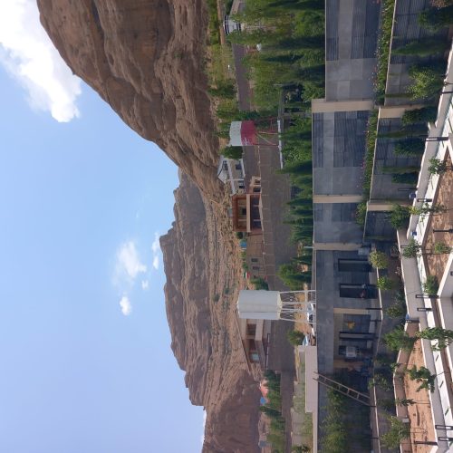 دیوار چینی سیمان  کاری  موزاییک