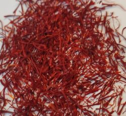 زعفران درجه یک صادراتی بیرجند(سوپرنگین)