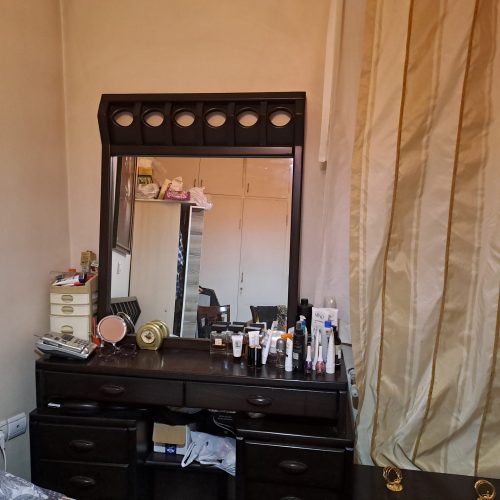 تخت خواب چوبی