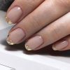 خدمات ناخن با متریال با کیفیت 💅