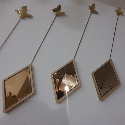 آینه تزئینی لوزی