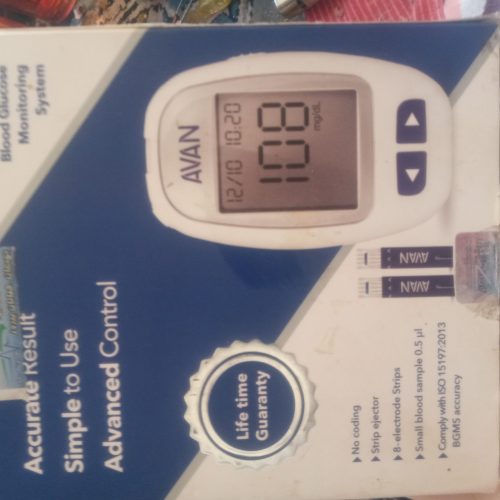 دستگاه اندازگیری قند خون