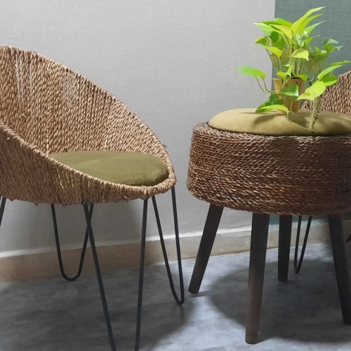 میز و صندلی در حد نو