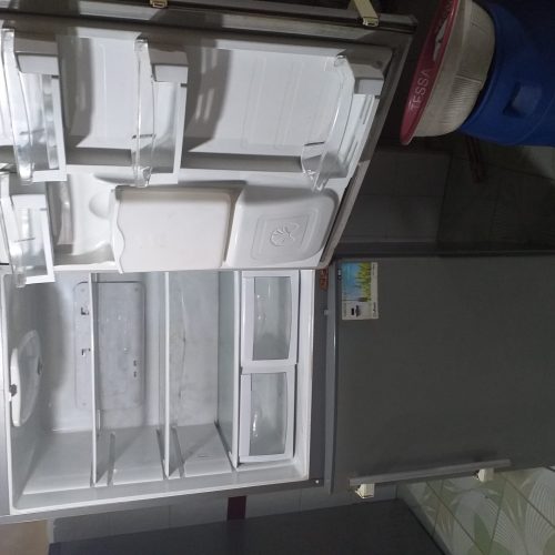 یخچال تمیز درحد