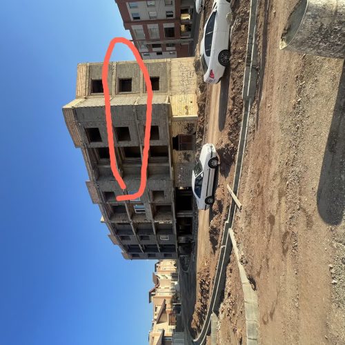 آپارتمان نیمه ساز