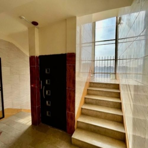 رهن آپارتمان110 متری سه خوابه/ فول امکانات و نوساز/ فردیس دهکده