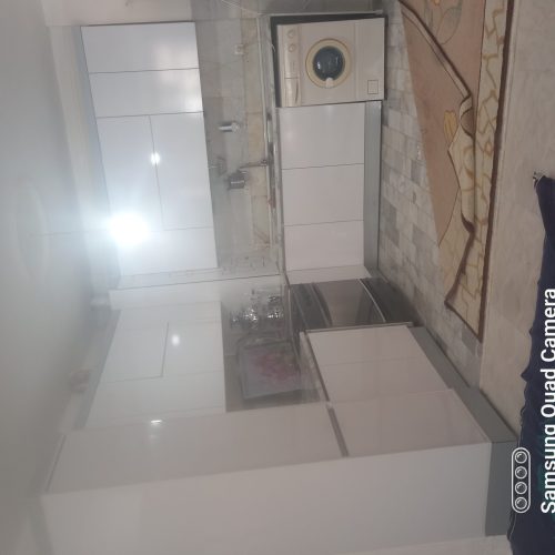 طراحی وساخت کابینت وکمددیواری