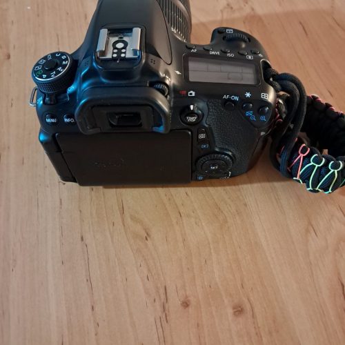 دوربین Canon 70D