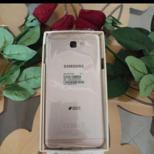 گوشی سامسونگ J7
