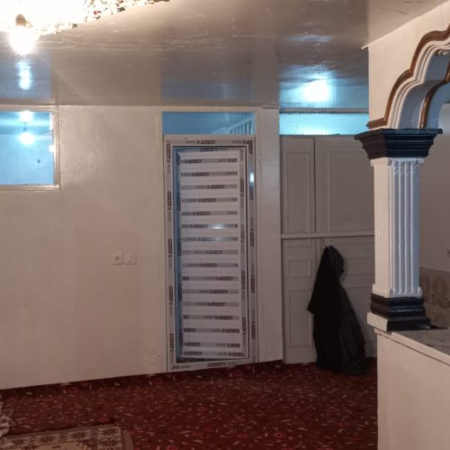 خانه حیاطدار 120 متر باصفا