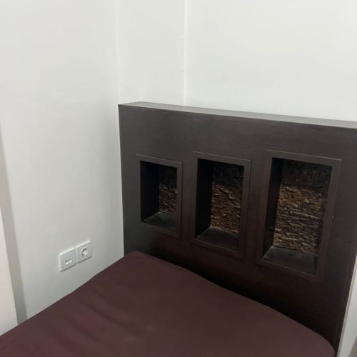 تخت و خوشخواب