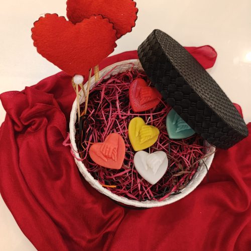 شمع دست عشق