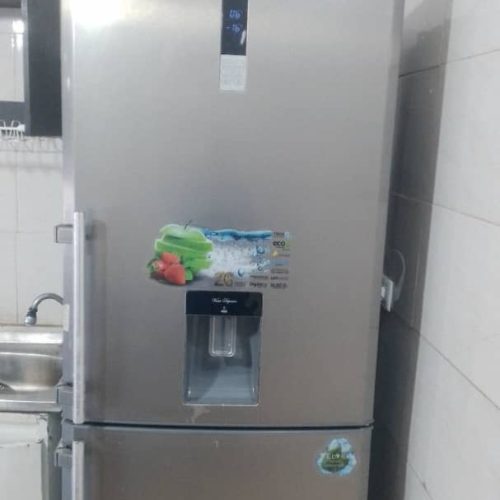 یخچال فریزر مارک گرند.24 فوت.دارای دفترچه