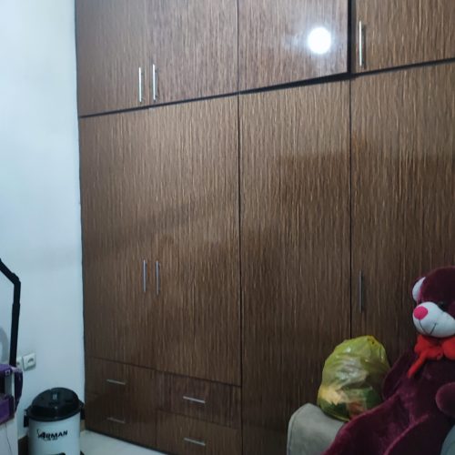 طبقه همکف اجاره داده میشود توس97