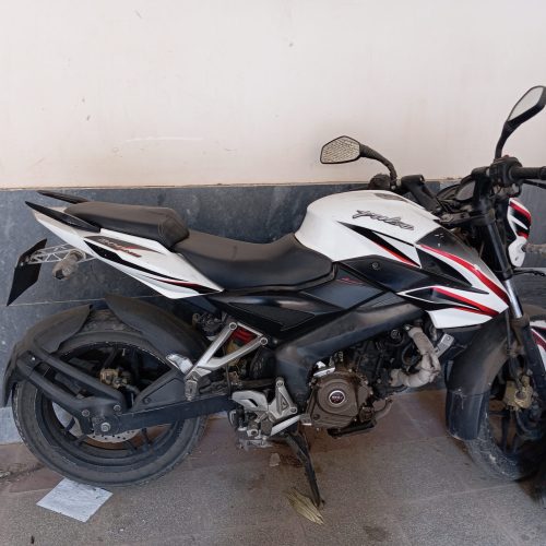 موتور ns200 مدل 94