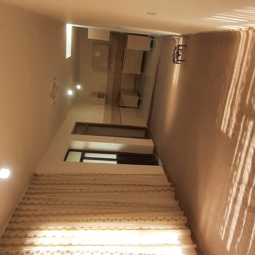 فروش ساختمان 100متری سند دار