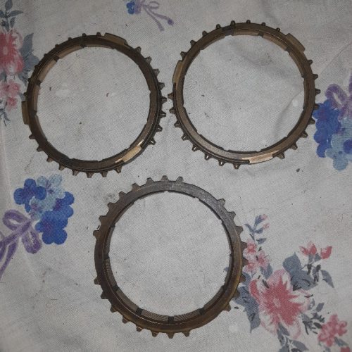 لوازم سالم وبه شرط تمامی لوازم درحدنو