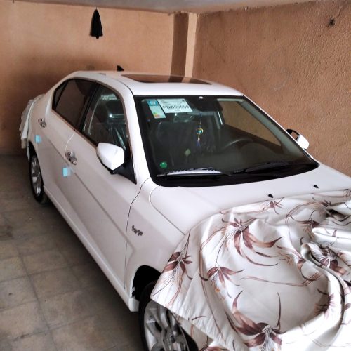 دنا پلاس توربو 6 دنده دستی سانروف فول آپشن