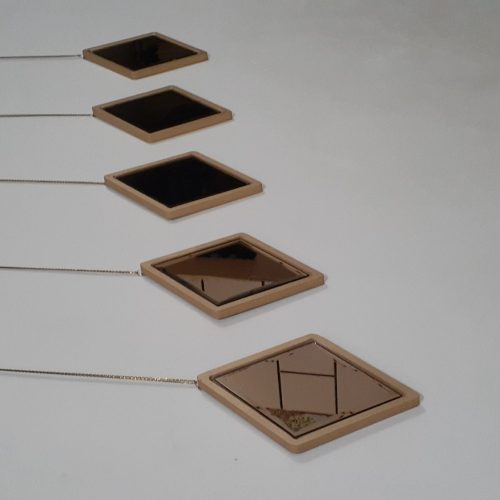 آینه تزئینی لوزی