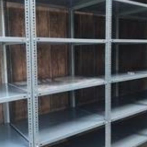 قفسه های فلزی