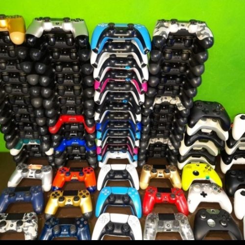 تعمیرات انواع دستهps4وps5تعمیر تخصصی انواع دسته بازی