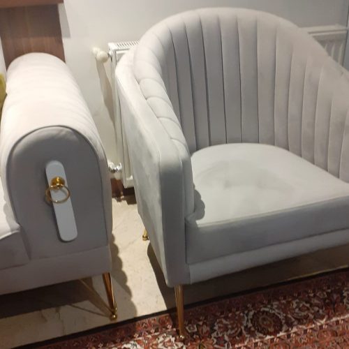 مبل 8نفره کاملا نو مناسب جهیزیه