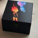 صندوقچه،آینه دستی و جاسوییچی چوبی نقاشی شده با طرح دلخواه