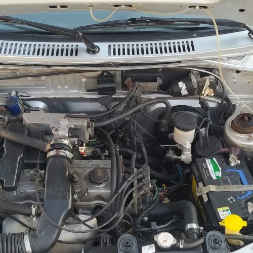 یک سال بیمه دارد