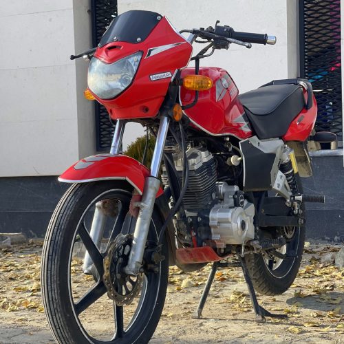 موتور سیکلت همتاز