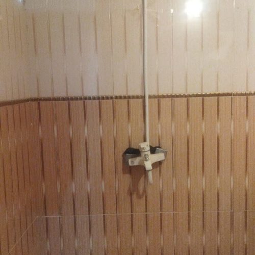 منزل ویلایی حیات ماشین رو کف پارکت کابینت ام دی اف