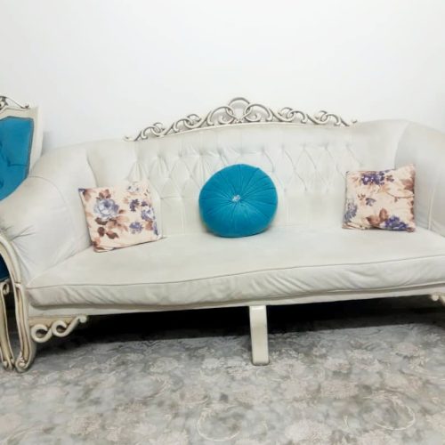 به دلیل تغییر دکوراسیون . نبودن جا