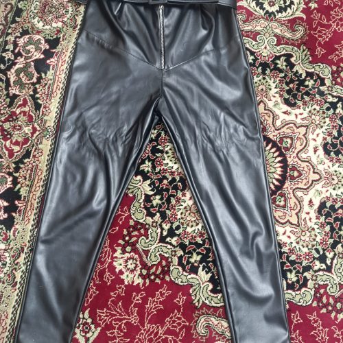 شلوار چرم و دامن