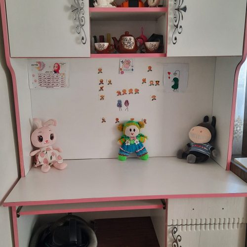 سرویس خواب  همرا با میز کامپیوتر