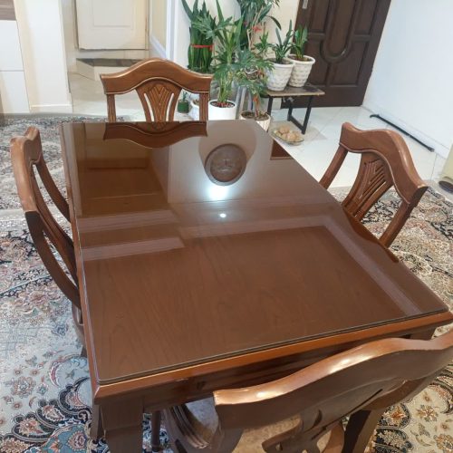 میز ناهار خوری