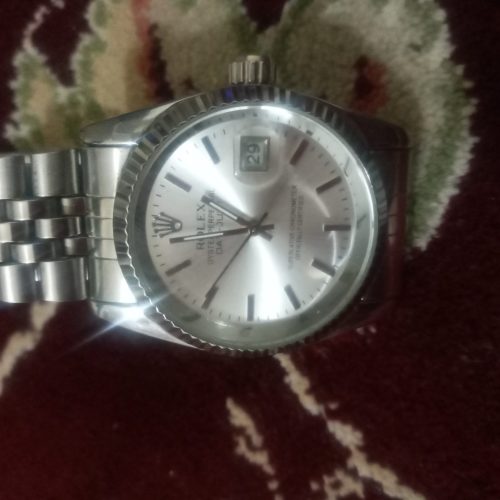 ساعت رولکس اصل ژاپن 2موتوره تقویم دار بسیار شیک