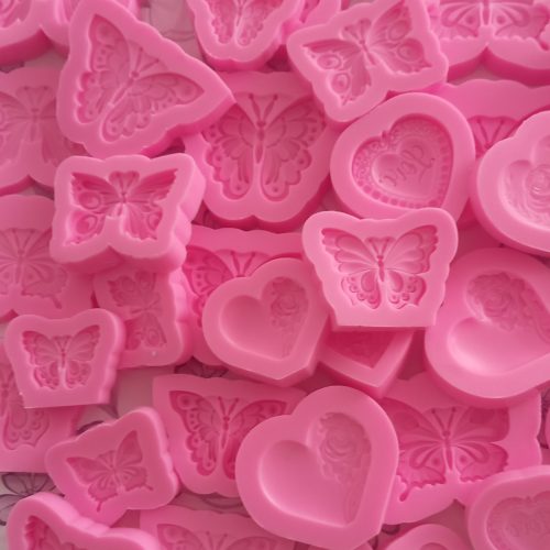 عنوان قالبهای سیلیکونی وتلقی مخصوص رزین وشمع و سنگ مصنوعی